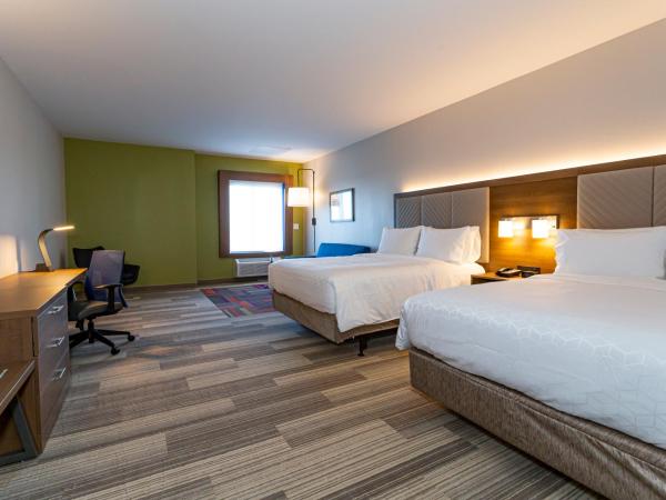 Holiday Inn Express & Suites - Columbus - Worthington, an IHG Hotel : photo 3 de la chambre suite disposant de 2 lits queen-size