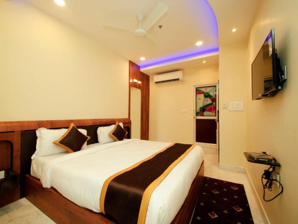 Hotel Golden Palace : photo 5 de la chambre chambre deluxe