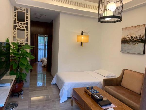 Guangzhou Fangyuan Hotel : photo 3 de la chambre appartement avec balcon