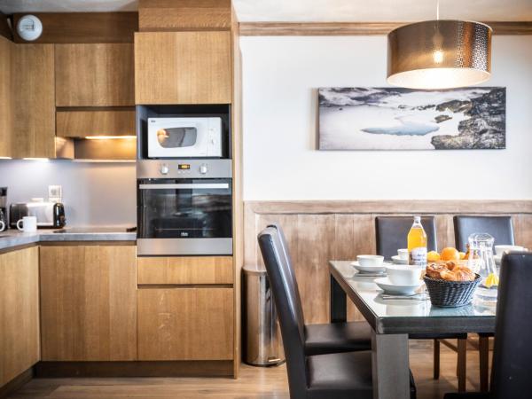 Chalet des Neiges Hermine : photo 8 de la chambre appartement 3 chambres (6 personnes)