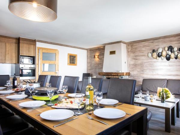 Chalet des Neiges Hermine : photo 10 de la chambre appartement 6 chambres