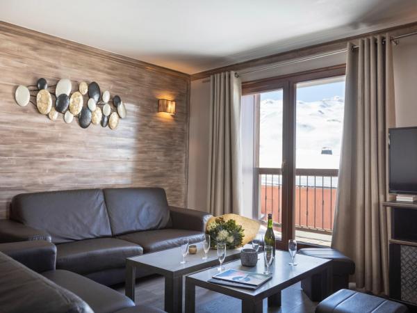 Chalet des Neiges Hermine : photo 8 de la chambre appartement 6 chambres