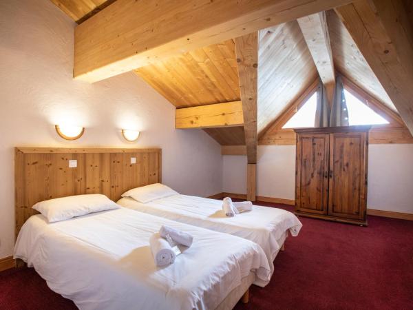 Chalet des Neiges Plein Sud : photo 5 de la chambre appartement (14 adultes)