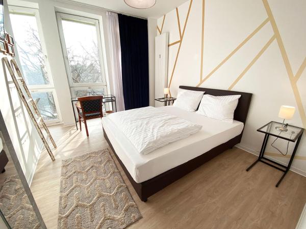 Kangarooms - Schlachte Weserpromenade : photo 5 de la chambre chambre double - vue sur promenade