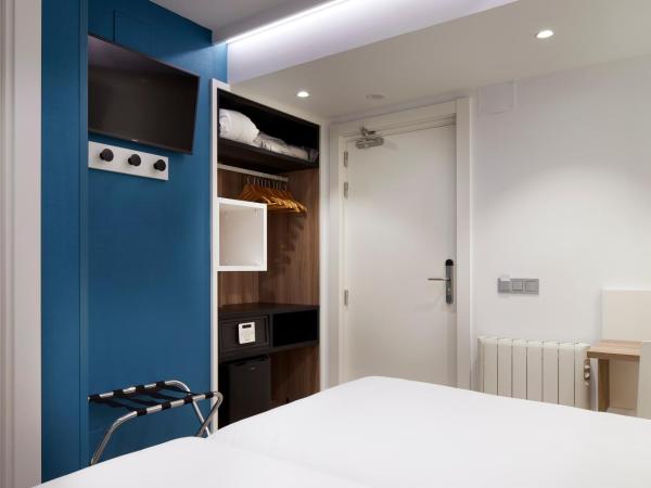 Hotel Parma : photo 10 de la chambre chambre double ou lits jumeaux - donnant sur l'intérieur 