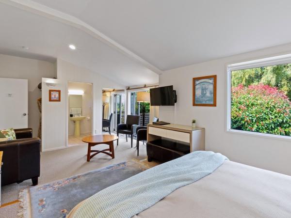 Queenstown House Bed & Breakfast and Apartments : photo 4 de la chambre chambre lit king-size ou lits jumeaux