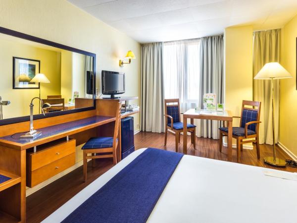 Holiday Inn Lisbon, an IHG Hotel : photo 5 de la chambre chambre standard