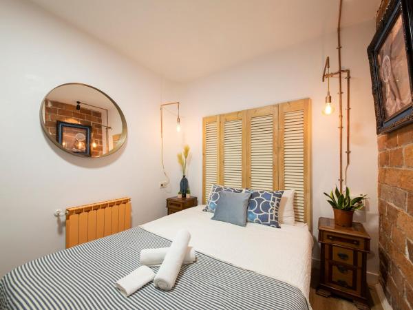 Off Beat Guesthouse - Self-check-in - Sleep Conscious : photo 7 de la chambre chambre double standard avec salle de bains commune