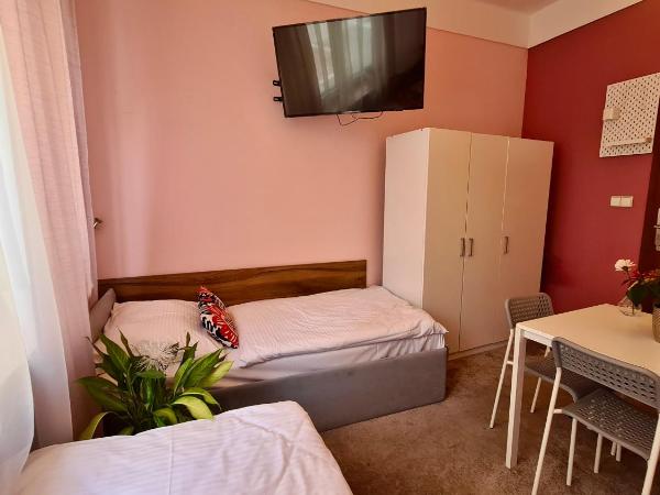 Hostel Moderna Rest : photo 4 de la chambre chambre double Économique