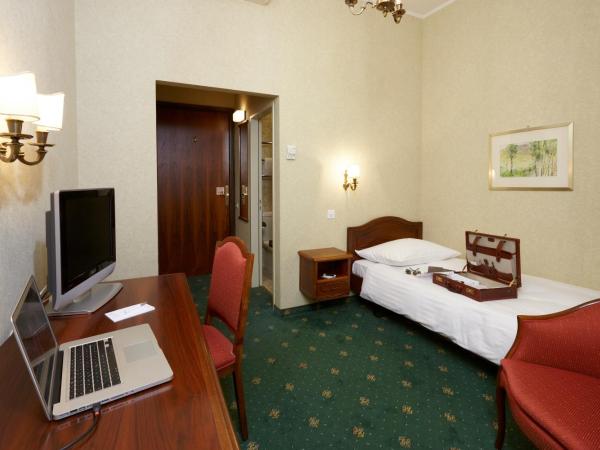 International au Lac Historic Lakeside Hotel : photo 3 de la chambre chambre simple classique
