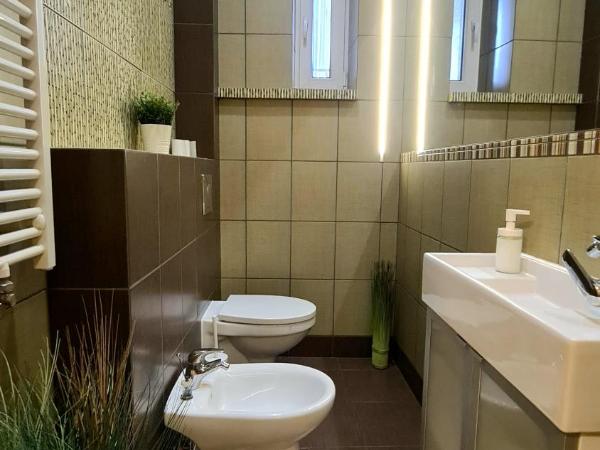 Hostel Moderna Rest : photo 1 de la chambre chambre double avec terrasse