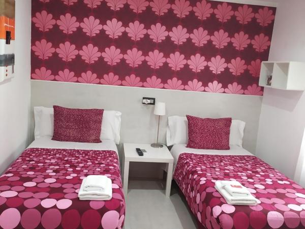 Hostal Inn Madrid : photo 1 de la chambre chambre lits jumeaux
