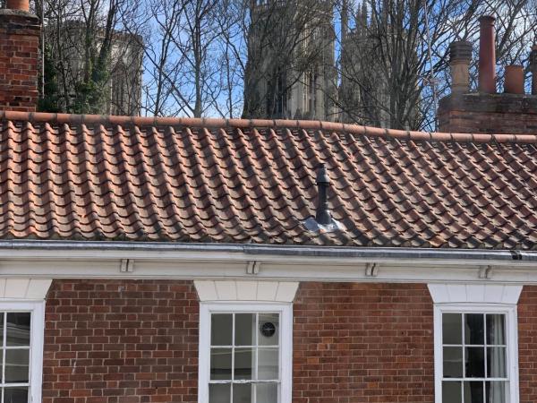 InTown - 60 second walk 2 Minster! : photo 3 de la chambre grande chambre double