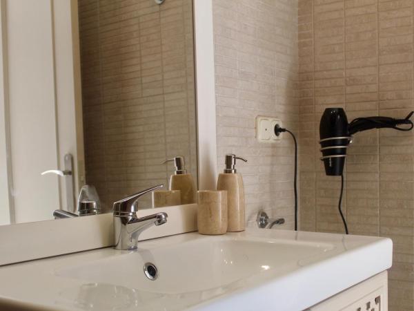 Luxury B&B Villa Tauro : photo 4 de la chambre chambre double deluxe - vue sur mer