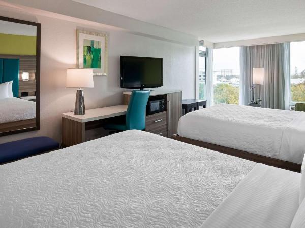 Best Western Plus Oceanside Inn : photo 2 de la chambre chambre avec 2 grands lits queen-size