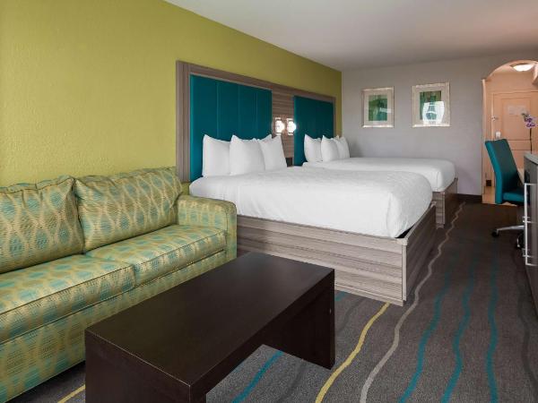 Best Western Plus Oceanside Inn : photo 3 de la chambre chambre avec 2 grands lits queen-size