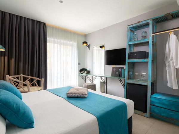 Elakati Luxury Boutique Hotel - Adults Only : photo 5 de la chambre chambre double ou lits jumeaux deluxe avec balcon