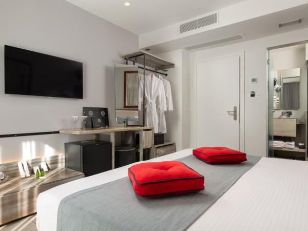 Elakati Luxury Boutique Hotel - Adults Only : photo 2 de la chambre chambre double ou lits jumeaux deluxe avec balcon