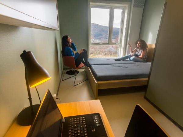 Bergen Hostel Montana : photo 1 de la chambre chambre double familiale