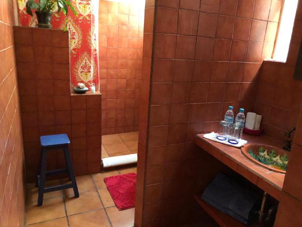 Maria Del Alma House : photo 9 de la chambre chambre lit queen-size