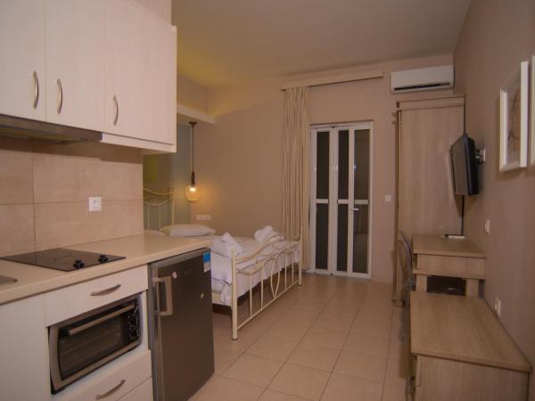 Studios Artemis : photo 2 de la chambre petite chambre double