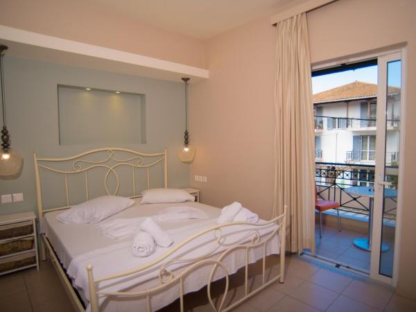 Studios Artemis : photo 4 de la chambre petite chambre double