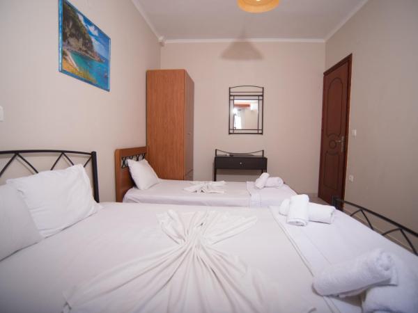 Studios Artemis : photo 6 de la chambre studio familial
