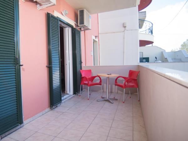 Studios Artemis : photo 8 de la chambre studio familial