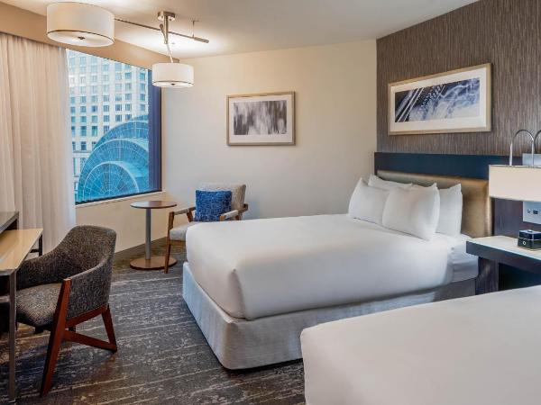 Hyatt Regency Indianapolis at State Capitol : photo 3 de la chambre chambre double avec 2 lits doubles et douche accessible en fauteuil roulant - adaptée aux personnes à mobilité réduite