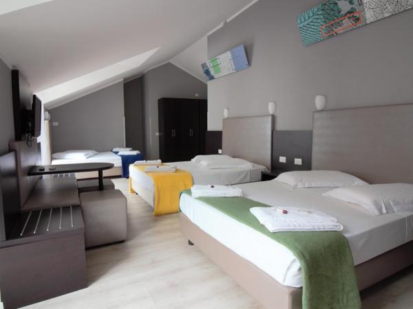 New Generation Hostel Milan Center Navigli : photo 9 de la chambre chambre sextuple
