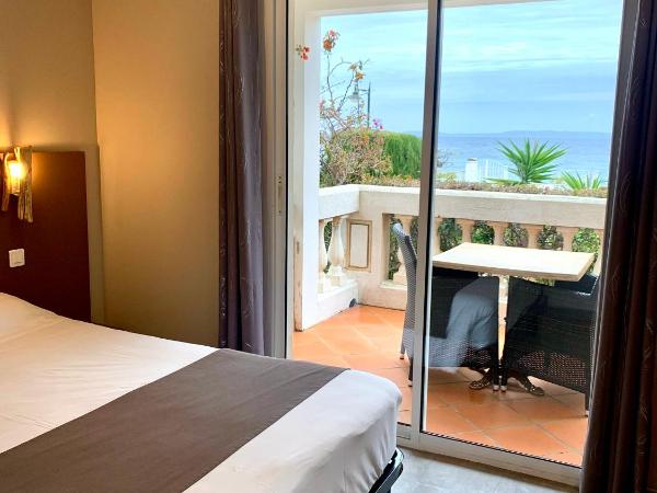 Hôtel Beau Soleil : photo 1 de la chambre chambre double - vue sur mer