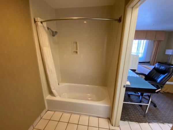 Hotel Silver Lake : photo 2 de la chambre chambre lit queen-size