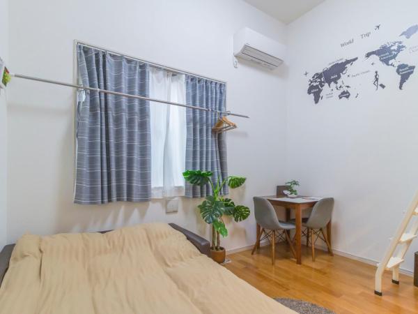 japan house Ikebukuro : photo 4 de la chambre chambre triple avec salle de bains privative