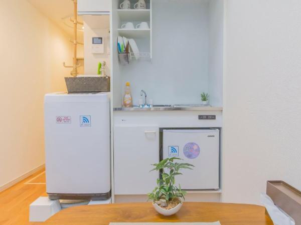 japan house Ikebukuro : photo 10 de la chambre chambre double avec salle de bains privative