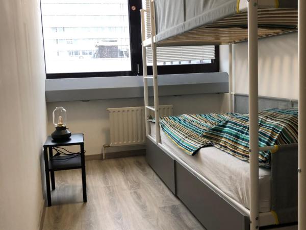 Panorama Hostel : photo 5 de la chambre economy quadruple room with shared bathroom