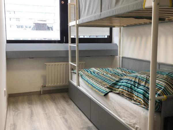 Panorama Hostel : photo 6 de la chambre economy quadruple room with shared bathroom