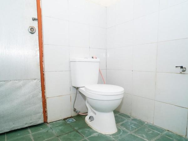 RedDoorz near Kampus 3 UTY Yogyakarta : photo 8 de la chambre chambre lits jumeaux