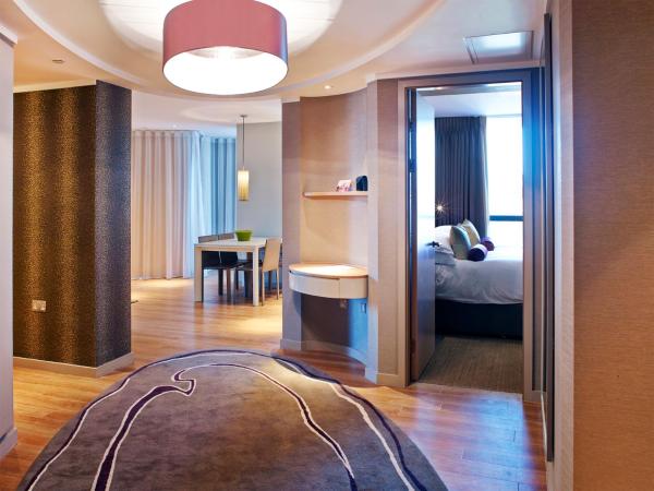 Cheval Three Quays at The Tower of London : photo 7 de la chambre appartement 3 chambres de luxe - vue sur tower bridge