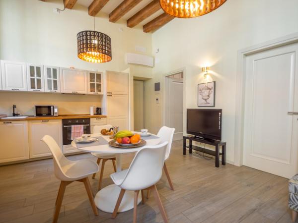 Truly Verona : photo 5 de la chambre residenza rofiolo - appartement 1 chambre - via ponte rofiolo 1