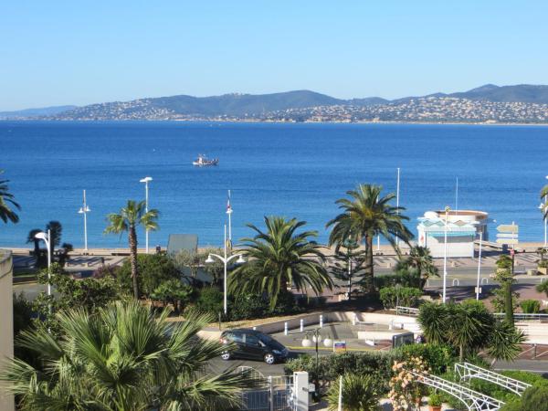 Residence Vacances Bleues le Mediterranée : photo 1 de la chambre appartement 1 chambre - vue sur mer