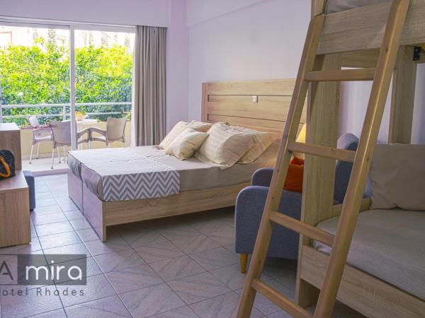 Amira Hotel Rhodes : photo 2 de la chambre chambre familiale supérieure