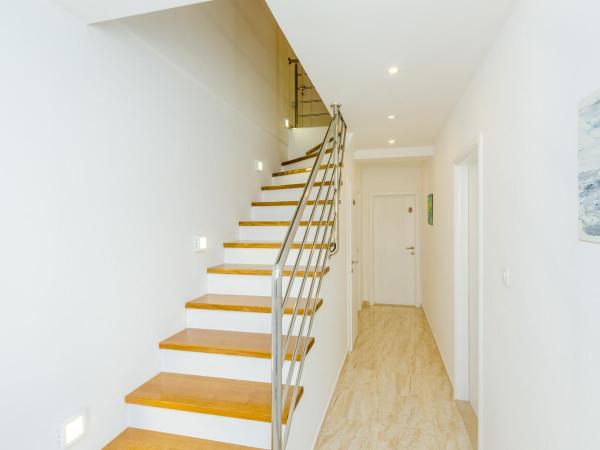 Guest House Nikolina : photo 5 de la chambre chambre double