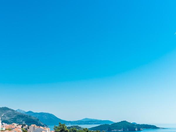 Guest House Nikolina : photo 9 de la chambre chambre double confort avec balcon - vue sur mer