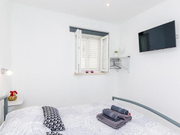 Guest House Nikolina : photo 6 de la chambre chambre double standard