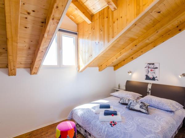 Guest House Nikolina : photo 4 de la chambre chambre double supérieure