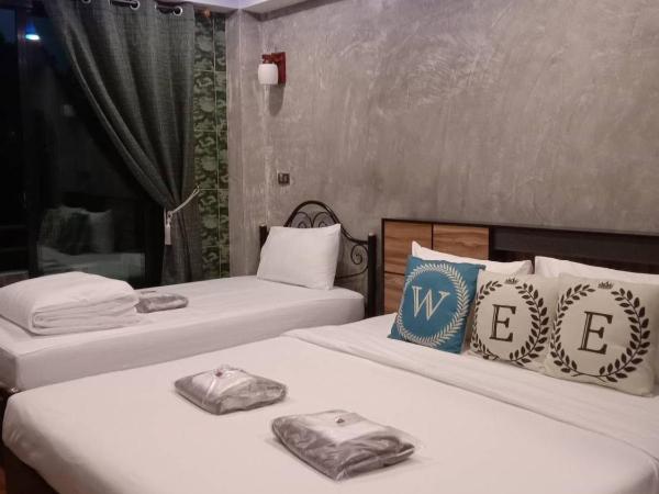 WEE HOSTEL : photo 1 de la chambre chambre triple
