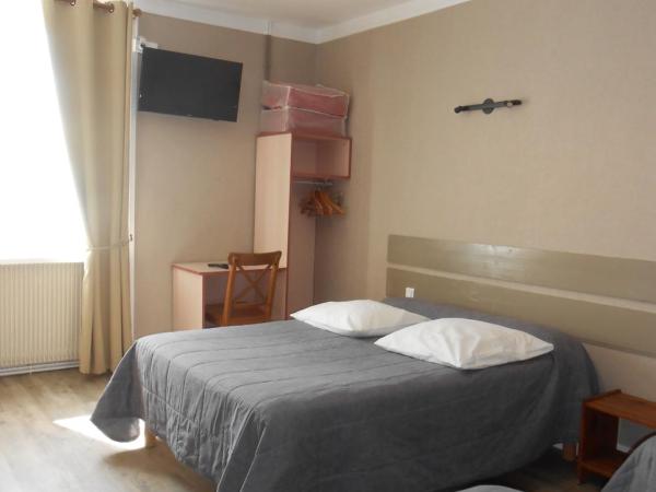 Hotel & Restaurant Hanoï Station : photo 2 de la chambre chambre quadruple