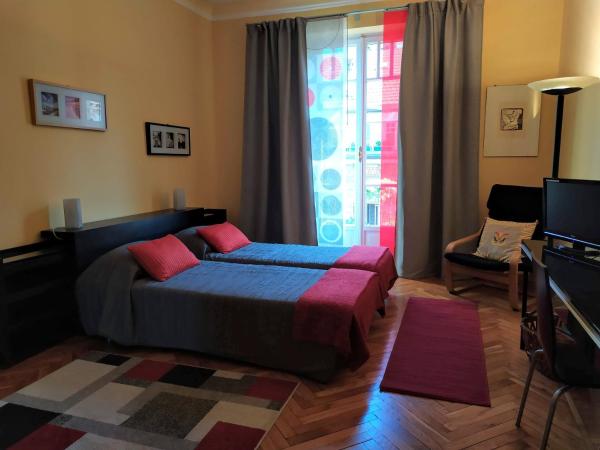 Alma Clara B&B : photo 8 de la chambre chambre double ou lits jumeaux avec salle de bains privative