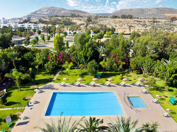Hotel Tildi Hotel & Spa : photo 6 de la chambre chambre double ou lits jumeaux - vue sur piscine
