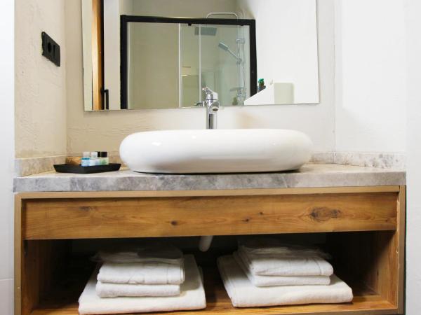 Beşiktas konuk otel : photo 3 de la chambre chambre familiale